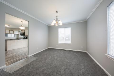 2541 Smithfield Ln, Aurora, IL 60504 photo 12