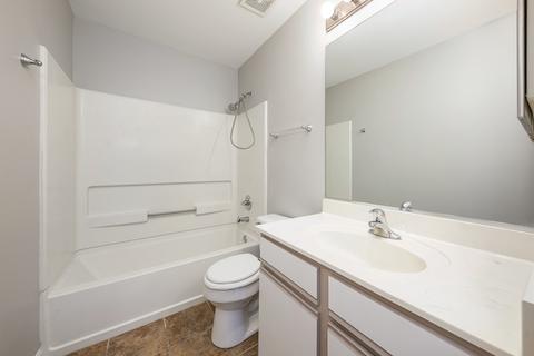 2541 Smithfield Ln, Aurora, IL 60504 photo 17