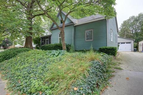 307 Wheaton Ave, Champaign, IL 61820 photo 3