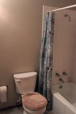 1403 E 20th St, Sterling, IL 61081 photo 8