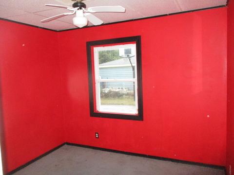 908 Robert St, Aurora, IL 60506 photo 4