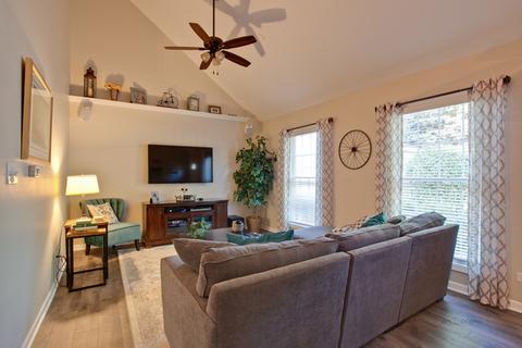 14 Timber Ter, Cary, IL 60013 photo 5