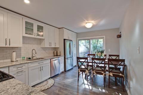 14 Timber Ter, Cary, IL 60013 photo 8