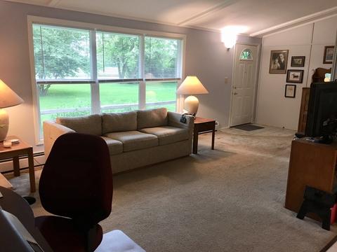 401 S Draper Rd, Mchenry, IL 60050 photo 8