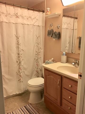 401 S Draper Rd, Mchenry, IL 60050 photo 9