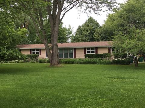 401 S Draper Rd, Mchenry, IL 60050 photo 2