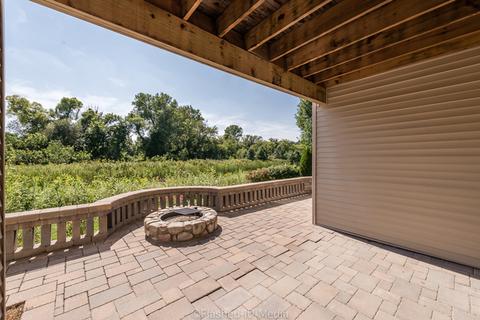 3883 Kingsmill Dr, Elgin, IL 60124 photo 37