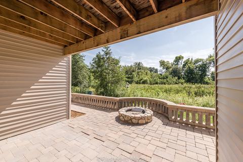 3883 Kingsmill Dr, Elgin, IL 60124 photo 36