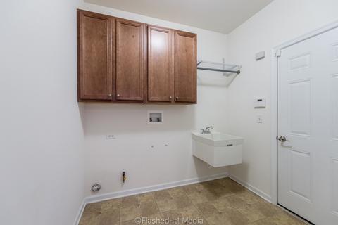 3883 Kingsmill Dr, Elgin, IL 60124 photo 30