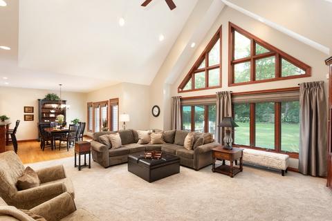 26 W043 Embden Ln, Wheaton, IL 60189 photo 14