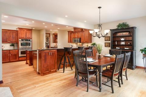 26 W043 Embden Ln, Wheaton, IL 60189 photo 12