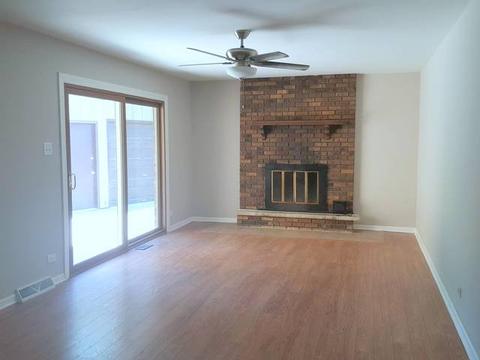 15713 Pine Ct, Oak Forest, IL 60452 photo 13