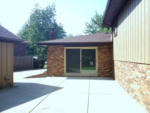 15713 Pine Ct, Oak Forest, IL 60452 photo 36
