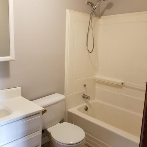 2045 Shepard Rd, Hoffman Estates, IL 60169 photo 12