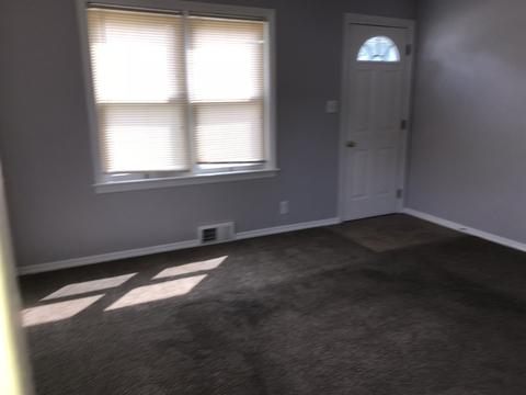 404 Sheldon Ave, Aurora, IL 60506 photo 5