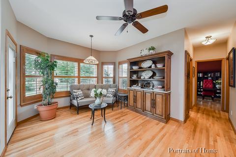 39 W221 E Mallory Dr, Geneva, IL 60134 photo 5