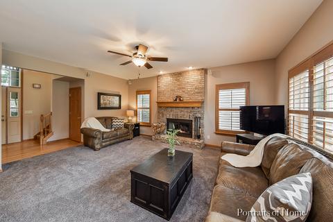 39 W221 E Mallory Dr, Geneva, IL 60134 photo 7