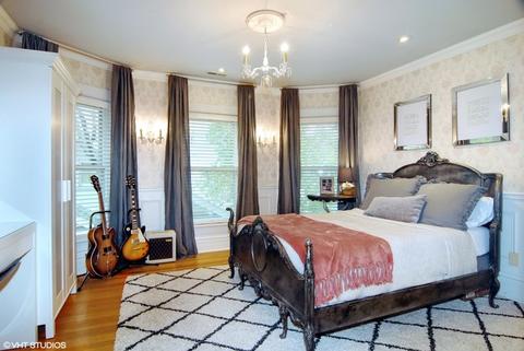 119 N Wright St, Naperville, IL 60540 photo 24