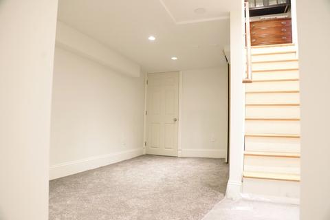 119 N Wright St, Naperville, IL 60540 photo 28