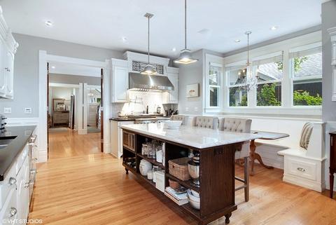 119 N Wright St, Naperville, IL 60540 photo 13