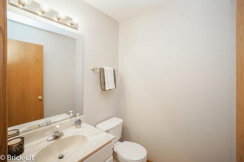 2107 Langdon Cir, Plainfield, IL 60586 photo 17