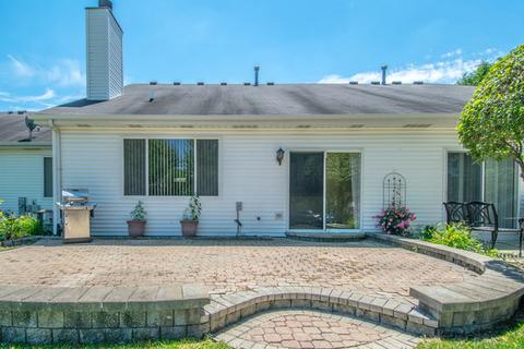 21305 W Conifer Dr, Plainfield, IL 60544 photo 4