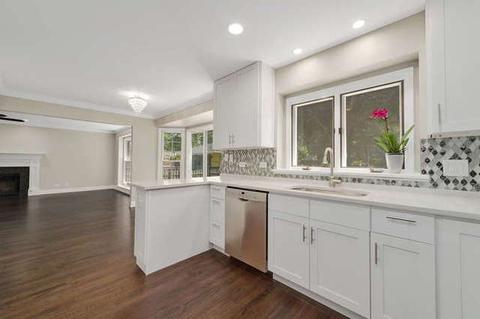 231 Bates St, Wheaton, IL 60187 photo 13