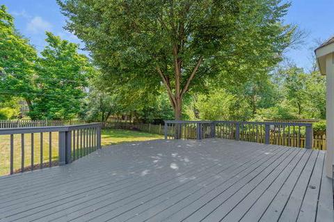 231 Bates St, Wheaton, IL 60187 photo 25