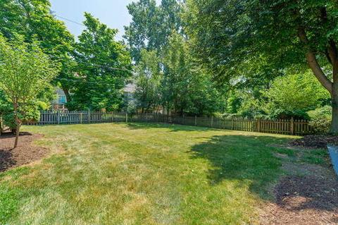 231 Bates St, Wheaton, IL 60187 photo 26
