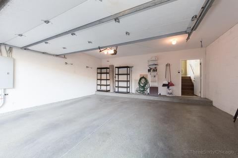 846 E 45th St, Chicago, IL 60653 photo 39