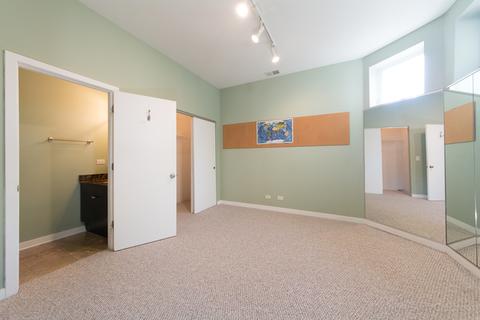 846 E 45th St, Chicago, IL 60653 photo 36