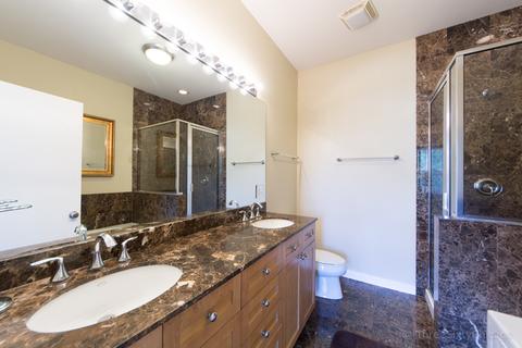 846 E 45th St, Chicago, IL 60653 photo 24