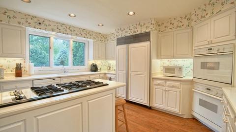 710 Bluff St, Glencoe, IL 60022 photo 8