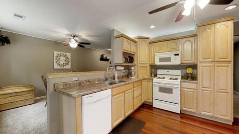 1006 Valley Ave, Mchenry, IL 60050 photo 12