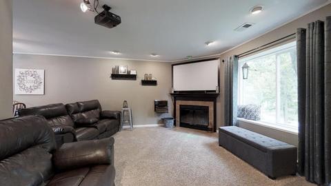 1006 Valley Ave, Mchenry, IL 60050 photo 9