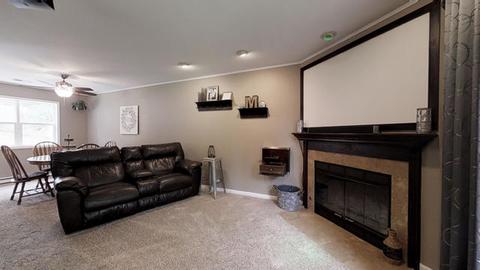 1006 Valley Ave, Mchenry, IL 60050 photo 8