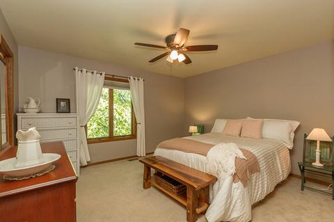 11 N156 Williamsburg Dr, Elgin, IL 60124 photo 21
