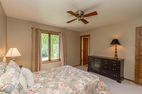 11 N156 Williamsburg Dr, Elgin, IL 60124 photo 23