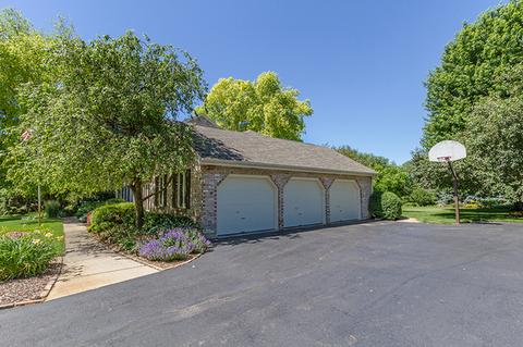 11 N156 Williamsburg Dr, Elgin, IL 60124 photo 4