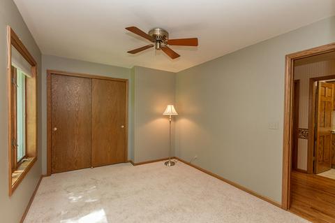 11 N156 Williamsburg Dr, Elgin, IL 60124 photo 25