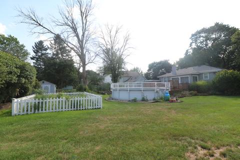 401 S Third St, Peotone, IL 60468 photo 9