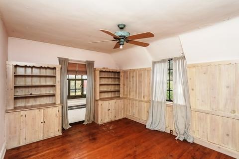 292 N Wolf Rd, Des Plaines, IL 60016 photo 22