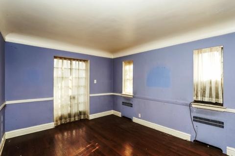 292 N Wolf Rd, Des Plaines, IL 60016 photo 11