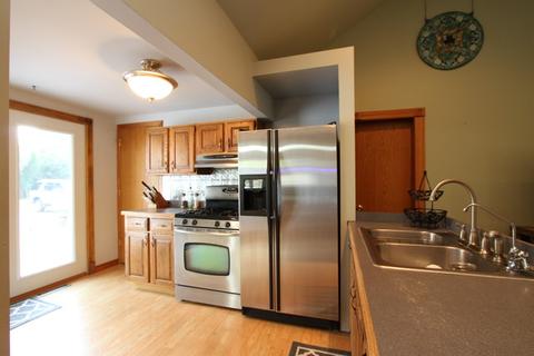 2803 Kashmiri Ave, Mchenry, IL 60050 photo 9