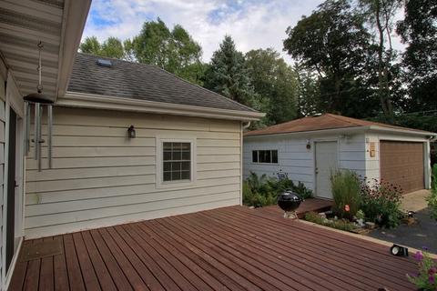 2803 Kashmiri Ave, Mchenry, IL 60050 photo 3