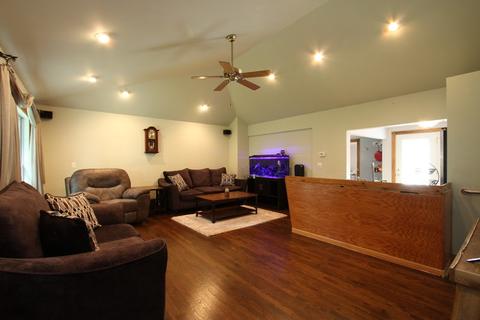 2803 Kashmiri Ave, Mchenry, IL 60050 photo 7