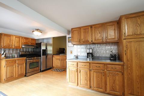2803 Kashmiri Ave, Mchenry, IL 60050 photo 12