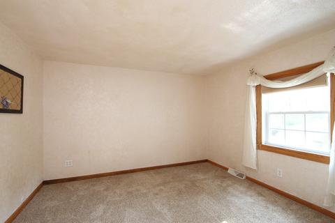 2803 Kashmiri Ave, Mchenry, IL 60050 photo 13