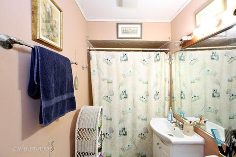 3816 Sangamon St, Steger, IL 60475 photo 9