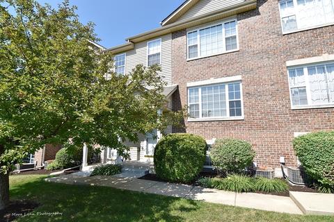 675 E Willow St, Elburn, IL 60119 photo 1